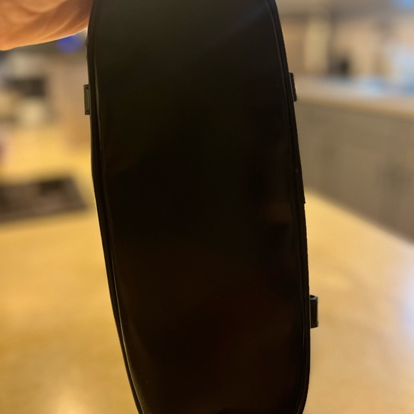 Rare! 01-01-00 Y2K/Millennials Black and Red Patent Satchel - Picture 3 of 5